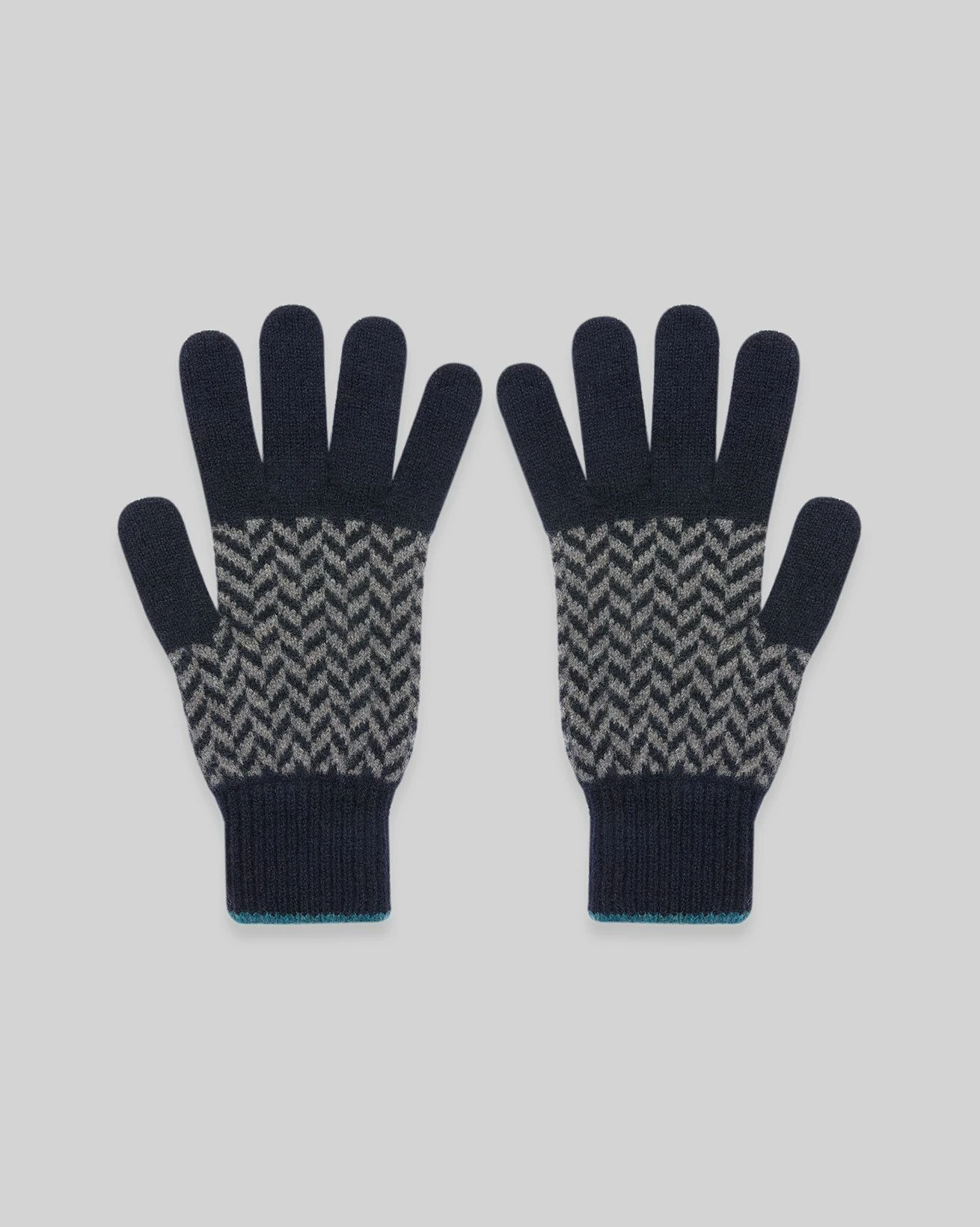 Men's Lambswool Chevron Gloves 4 Men's Lambswool Chevron Gloves - Image 4