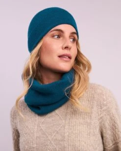 Moss Stitch Snood -Celtic And Cos 182177