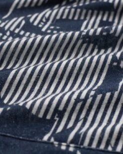 Linen Blend V Neck T Shirt 13 Linen Blend V Neck T Shirt -Celtic And Cos 191290 1