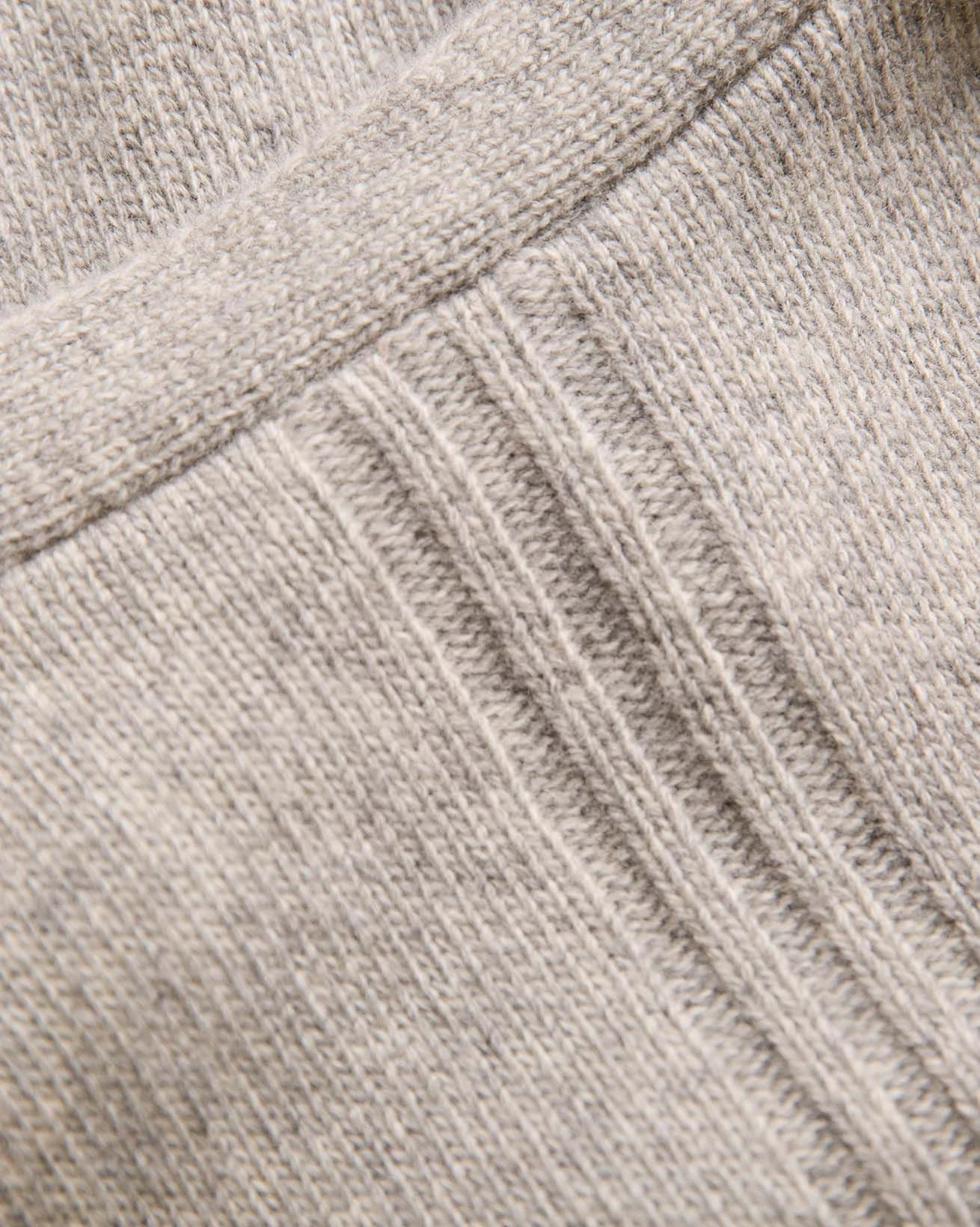 Lambswool Waistcoat 3 Lambswool Waistcoat - Image 3