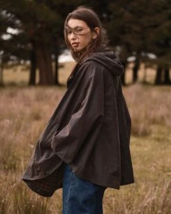 Waxed Cotton Cape