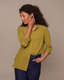 Textured Pleat Back Shirt -Celtic And Cos 205004